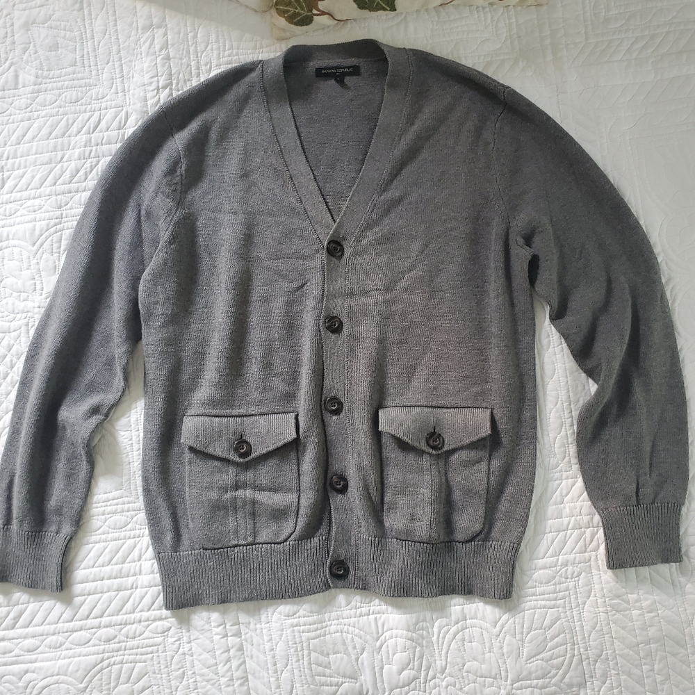 Banana Republic Men's Gray Sweater